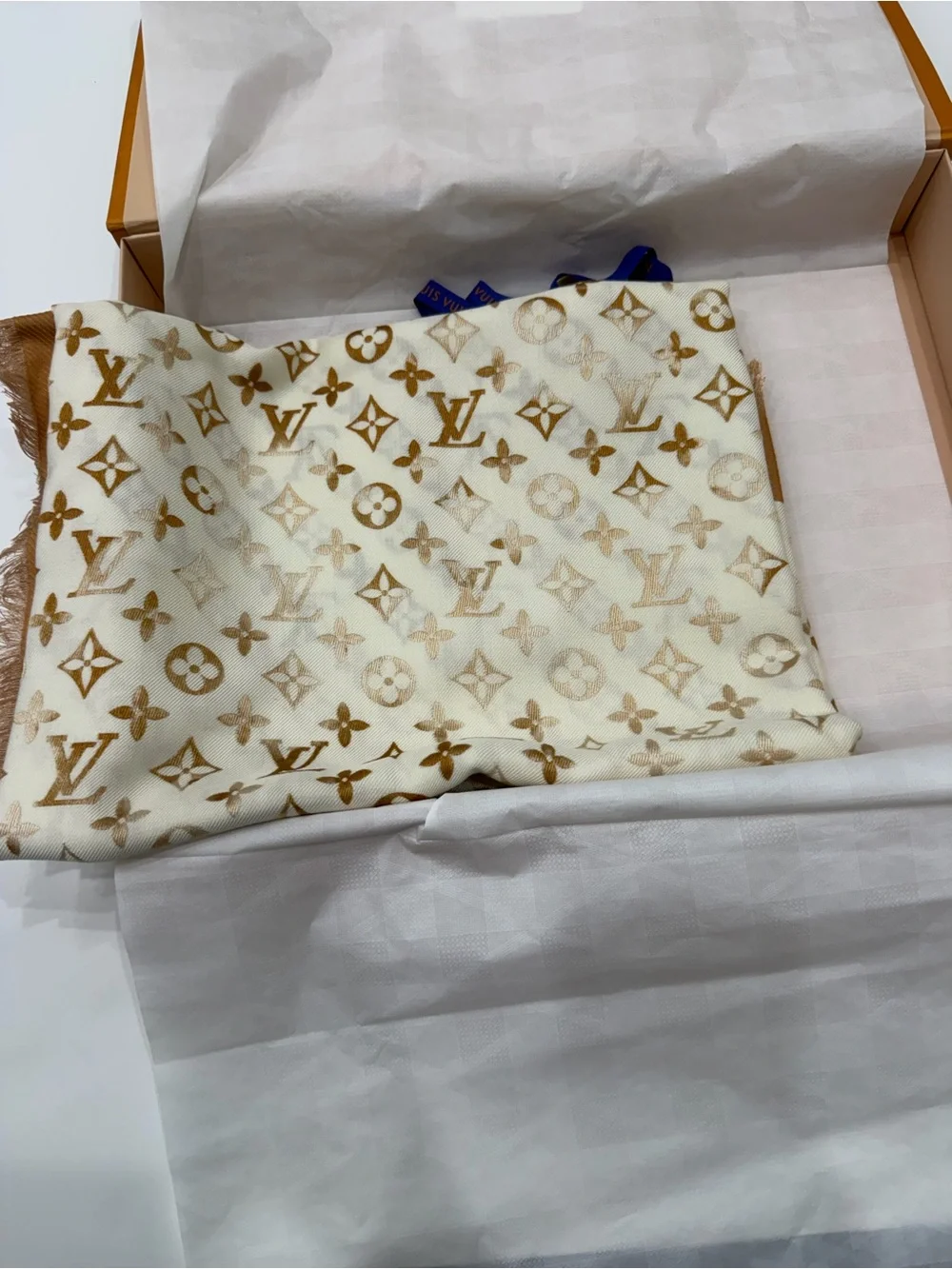 Louis Vuitton Cream and Gold Monogram Tag Detail Scarf - Picture 3 of 13